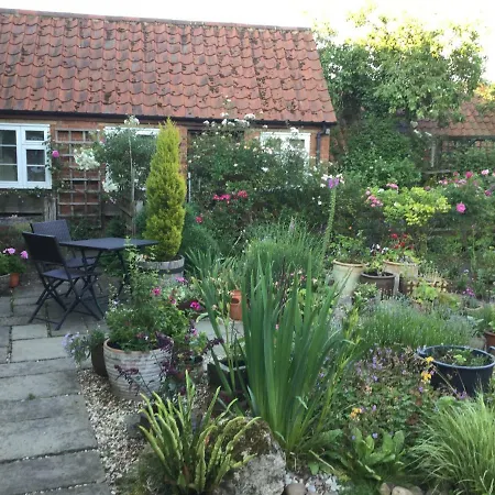 Moat Cottage Barns Corby Exterior photo